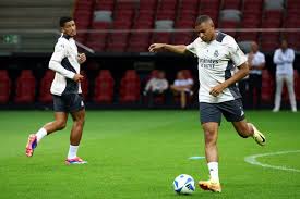 性策略是实 性策略是实