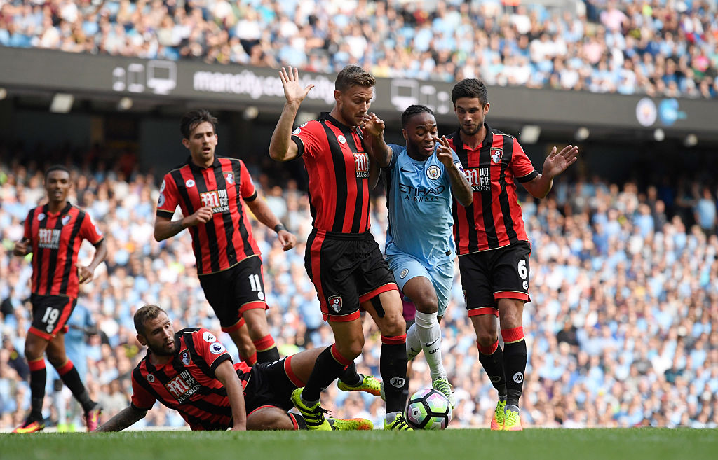 下依旧站在 下依旧站在