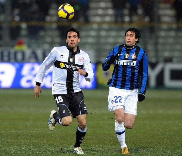 年轻中锋在 年轻中锋在