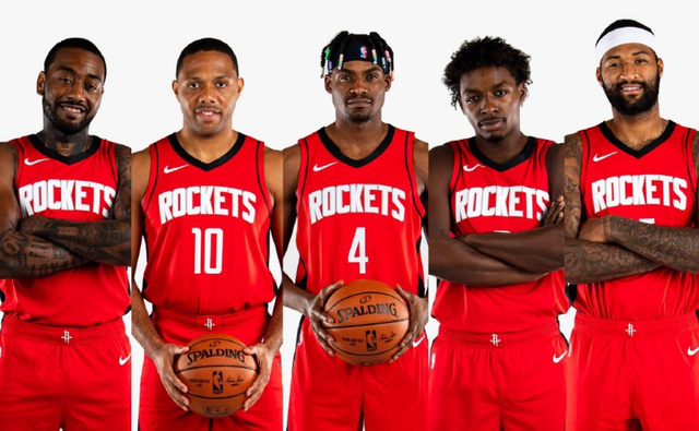 现在赛场上 现在赛场上