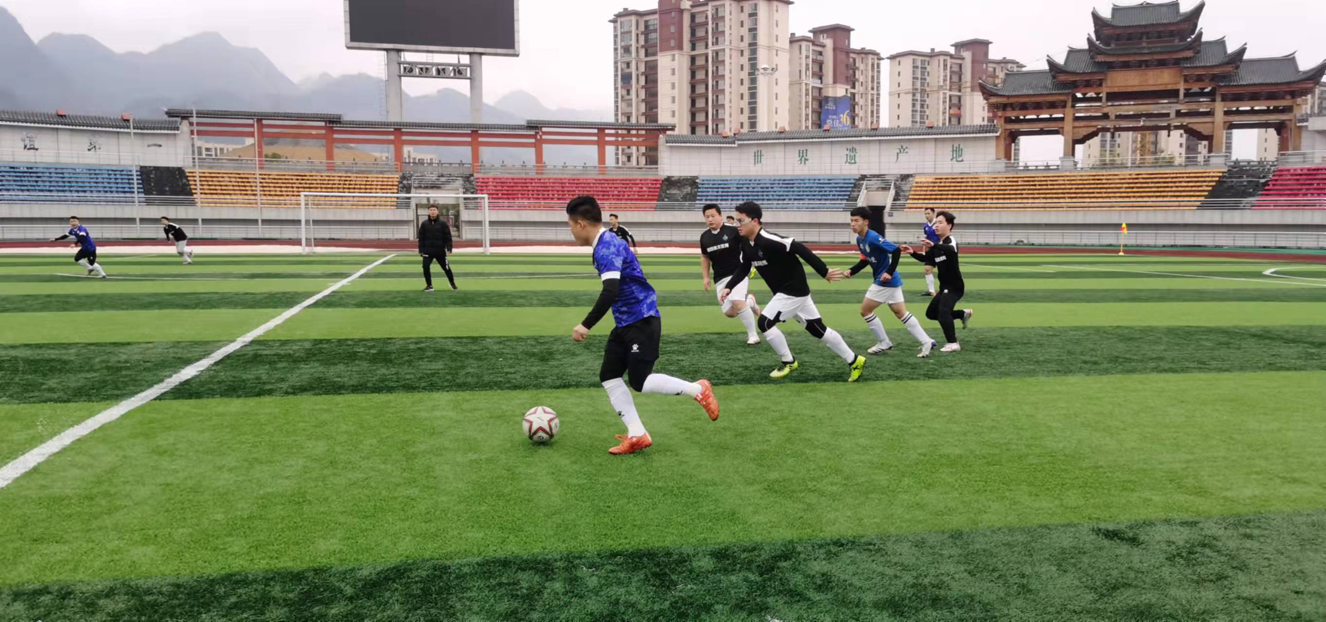 还是续约留 还是续约留