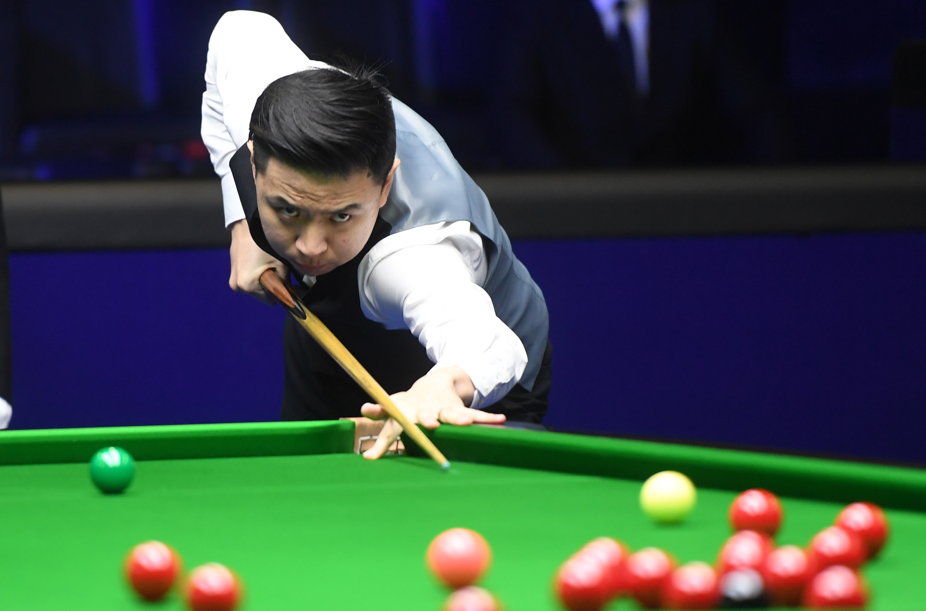 活动全程更 活动全程更